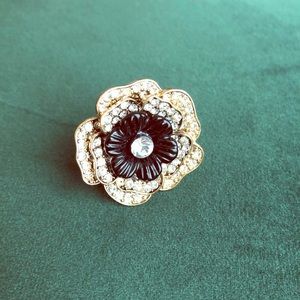 💍 Vintage Style Flower Cocktail Ring